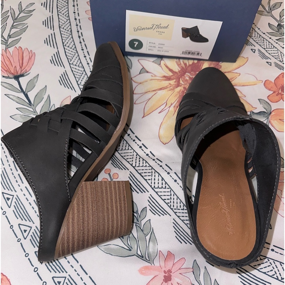 Universal Thread Aiden Faux Leather Heel Mule